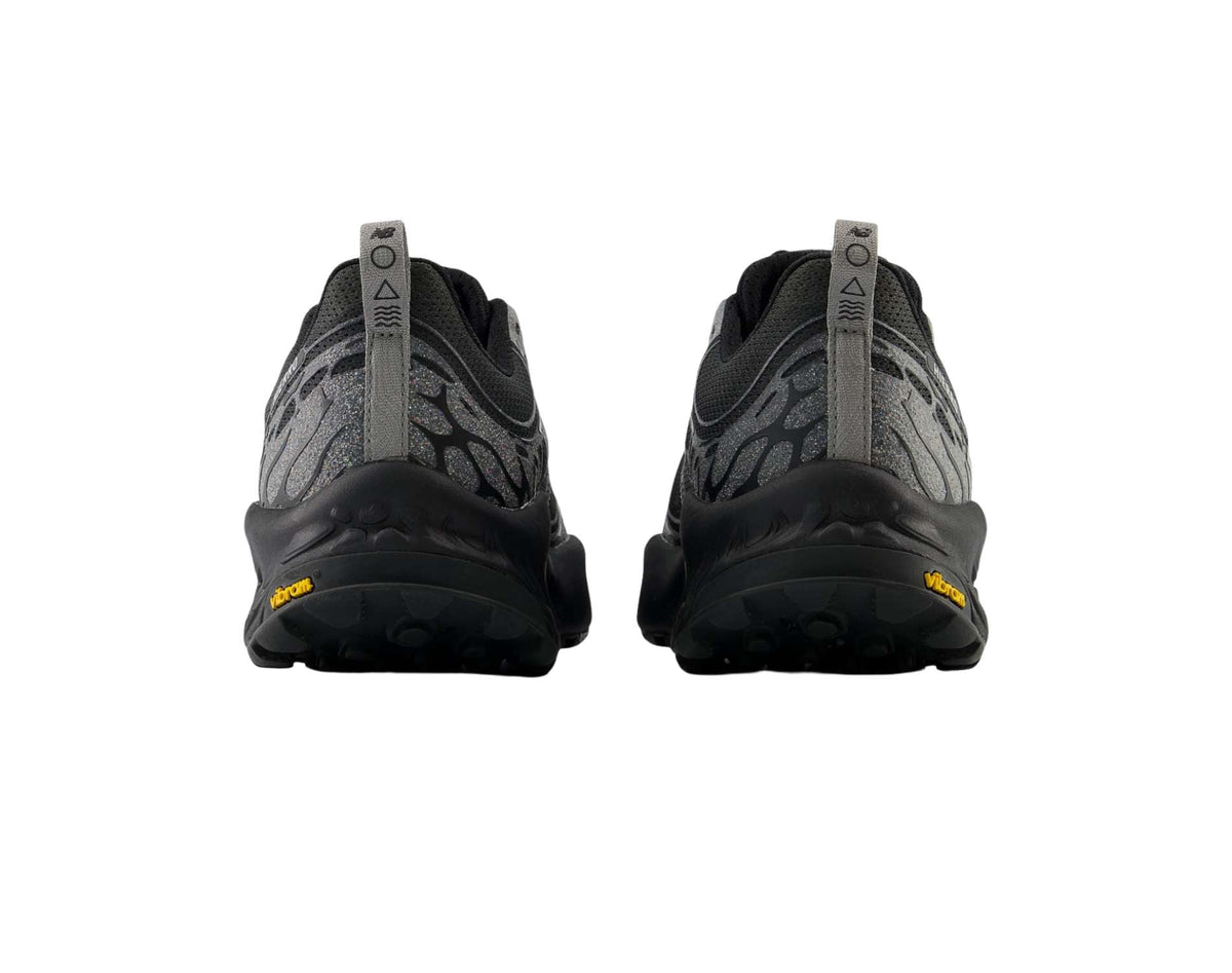New Balance Hierro V8 Heren Brede Trail Running Schoenen