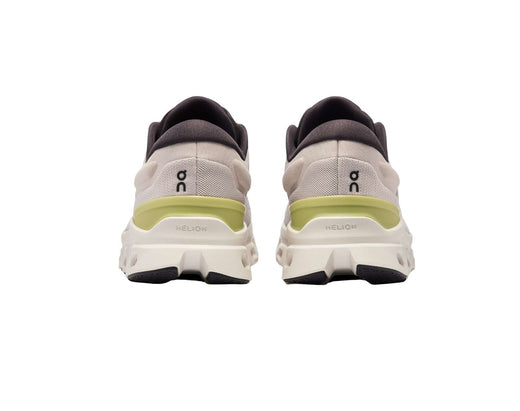 On Cloudstratus 3 Hardloopschoenen voor Dames